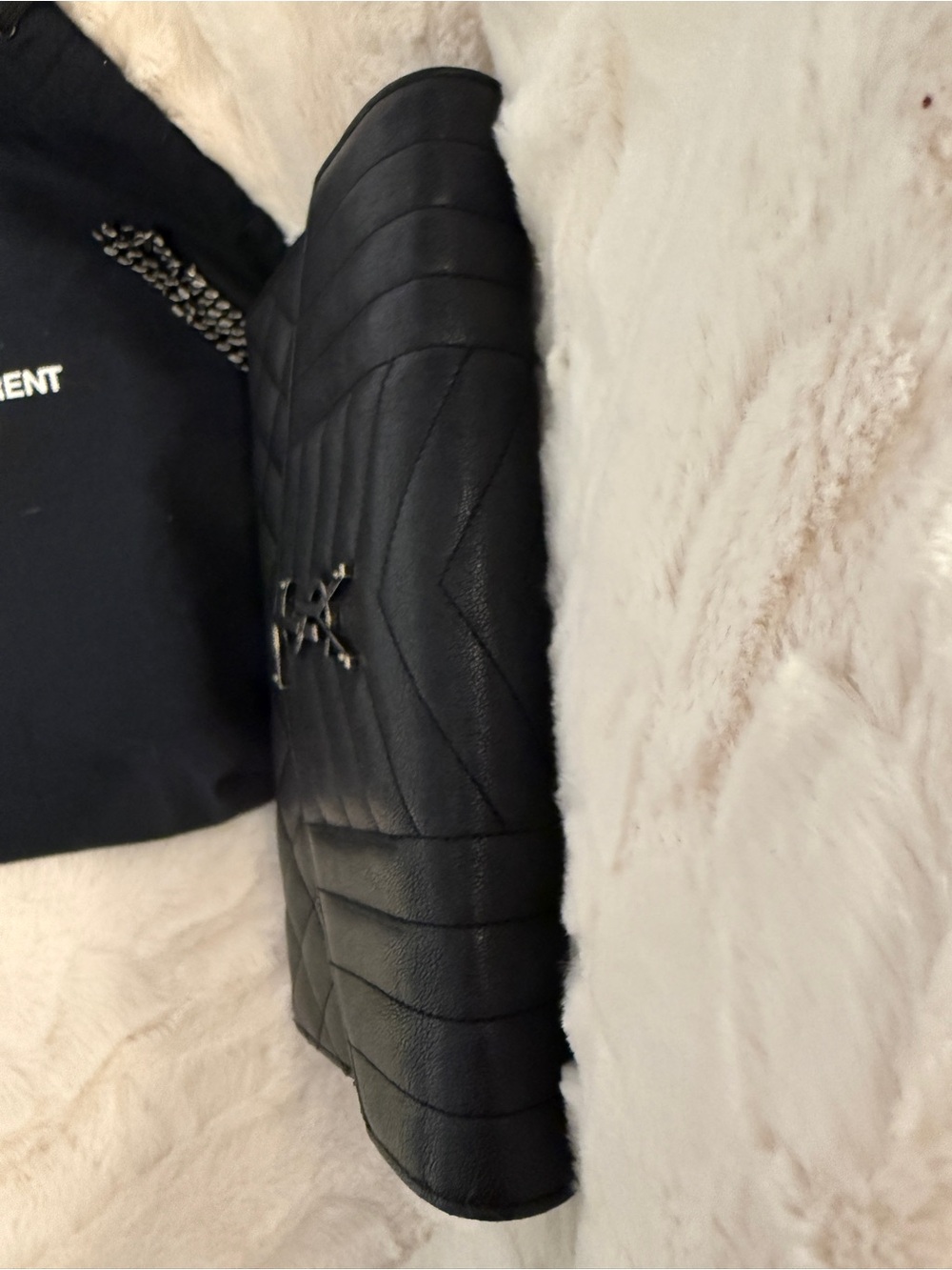 Saint Laurent Triquilt black wallet on chain WOC with aged silver hardware - Picture 4 of 10